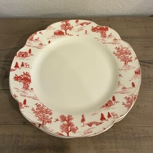 Set of 4 Dinner Plates with Christmas Scene.